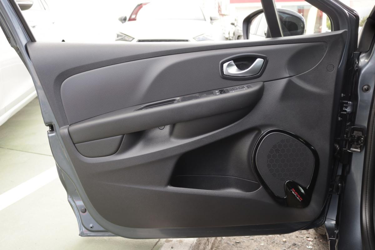 renault-clio-sport-tourer-2019-diesel-1500cc