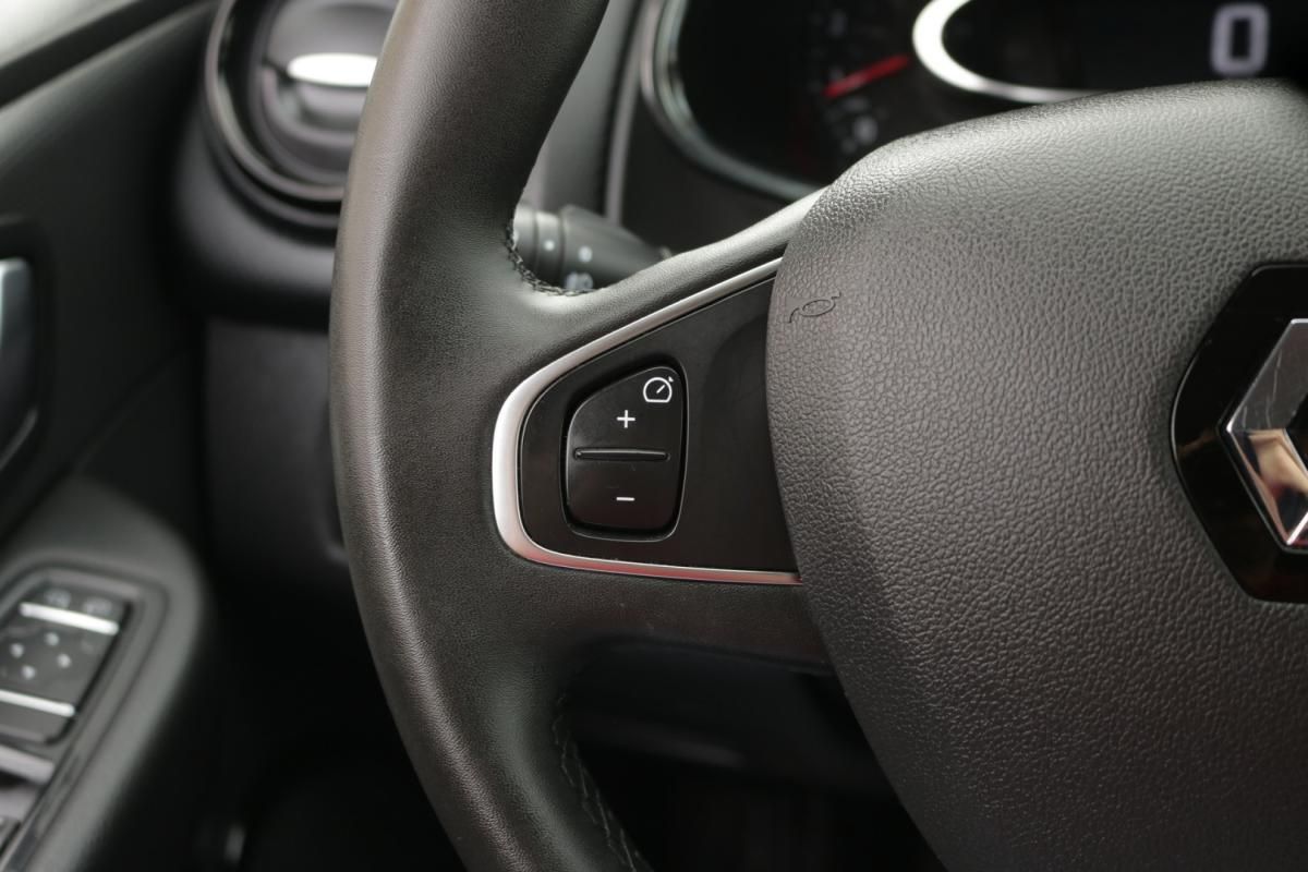 renault-clio-sport-tourer-2019-diesel-1500cc