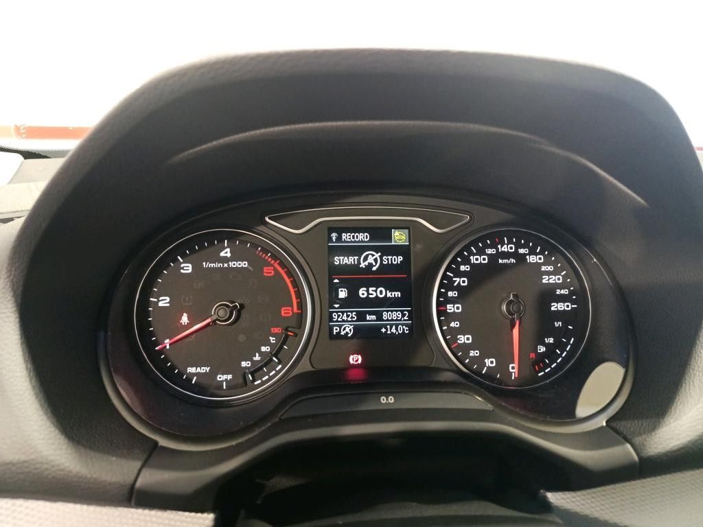 audi-q2-2022-diesel-2000cc
