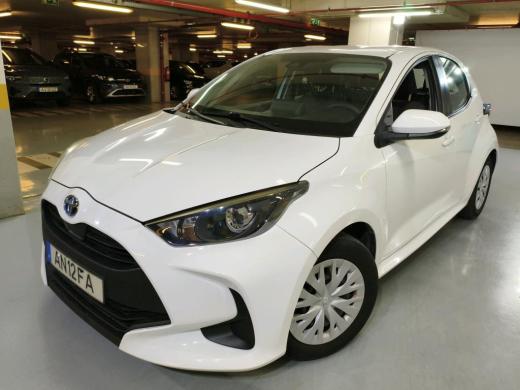 toyota-yaris-2021-hibrido-1500cc