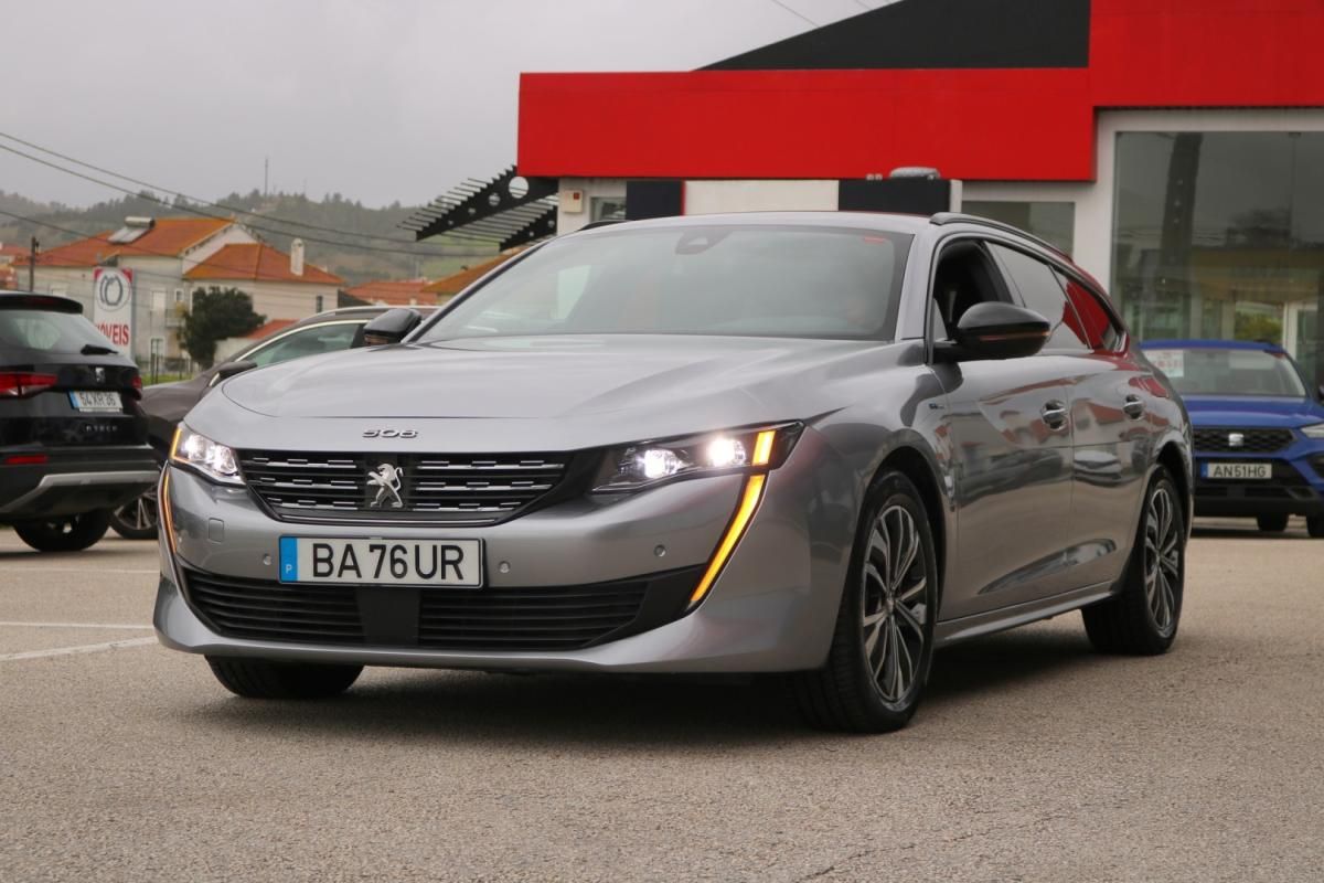 peugeot-508-sw-2023-hibrido-1600cc