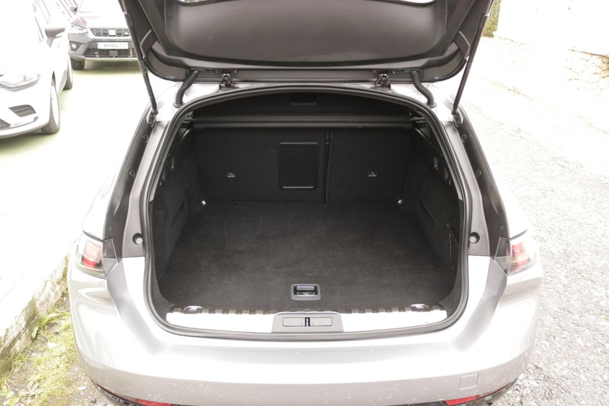 peugeot-508-sw-2023-hibrido-1600cc