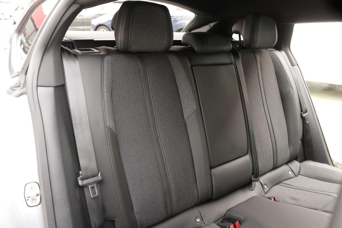 peugeot-508-sw-2023-hibrido-1600cc
