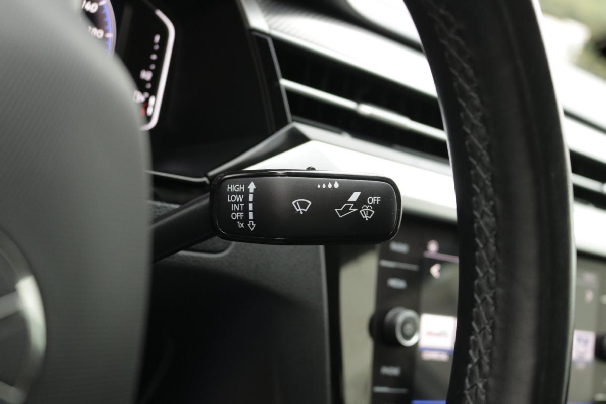 volkswagen-arteon-2021-diesel-2000cc