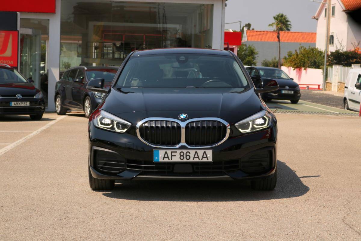 bmw-serie-1-2021-diesel-2000cc