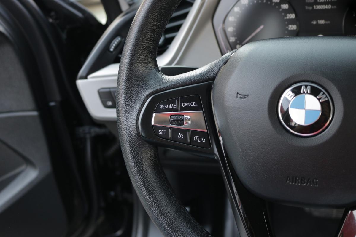 bmw-serie-1-2021-diesel-2000cc