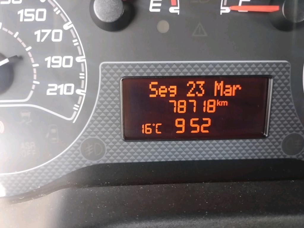 fiat-fiorino-2022-diesel-1300cc