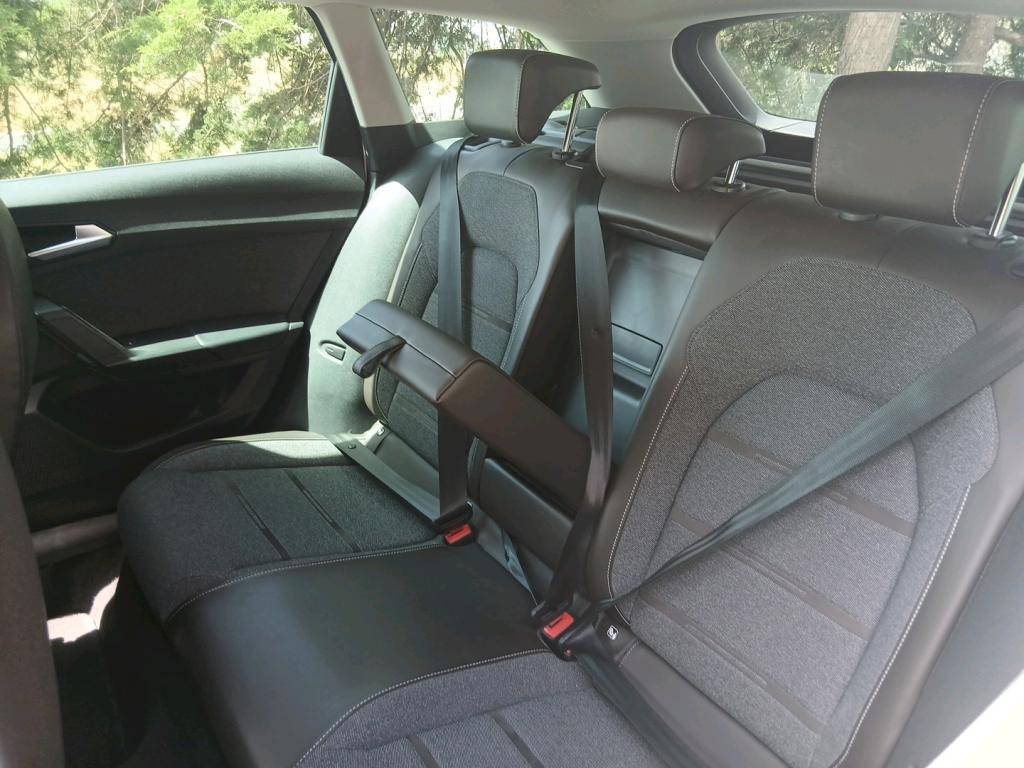 seat-leon-st-2022-gasolina-1000cc