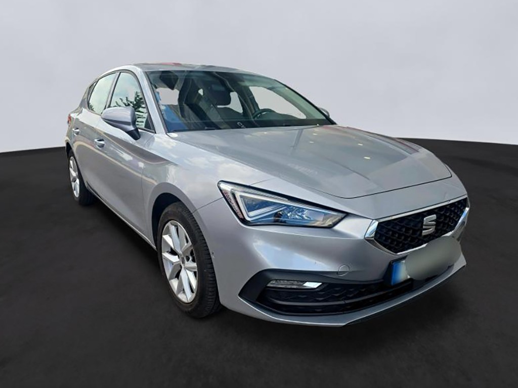 seat-leon-2022-diesel-2000cc