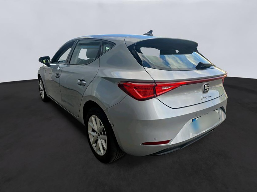seat-leon-2022-diesel-2000cc