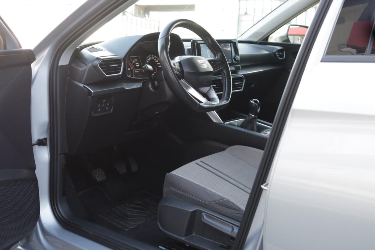 seat-leon-2022-diesel-2000cc