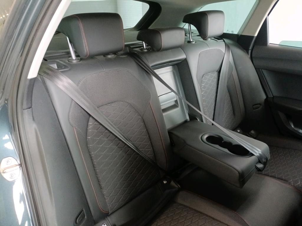 seat-leon-st-2021-diesel-2000cc