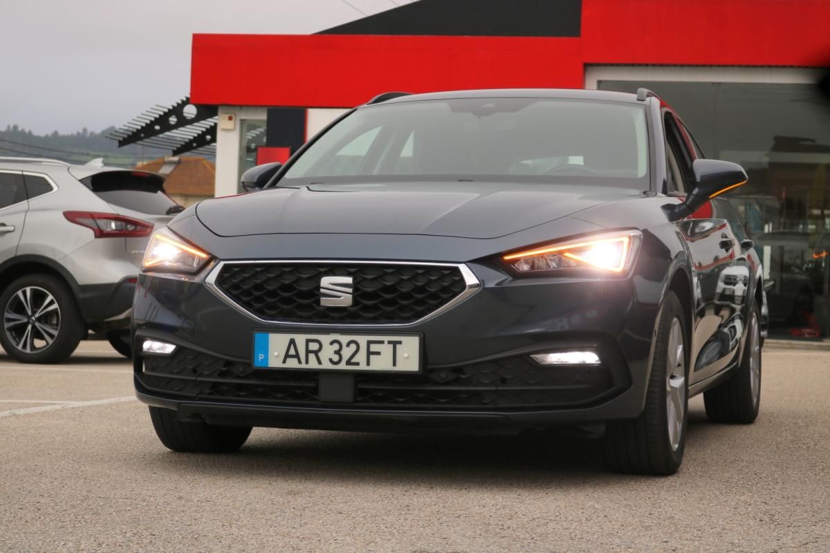 seat-leon-2-0-tdi-2022-diesel-1968cc