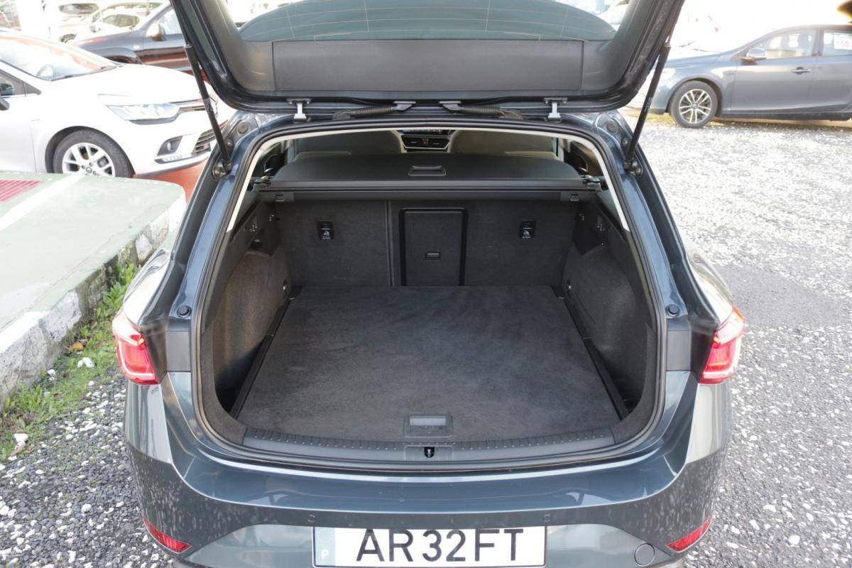 seat-leon-2-0-tdi-2022-diesel-1968cc