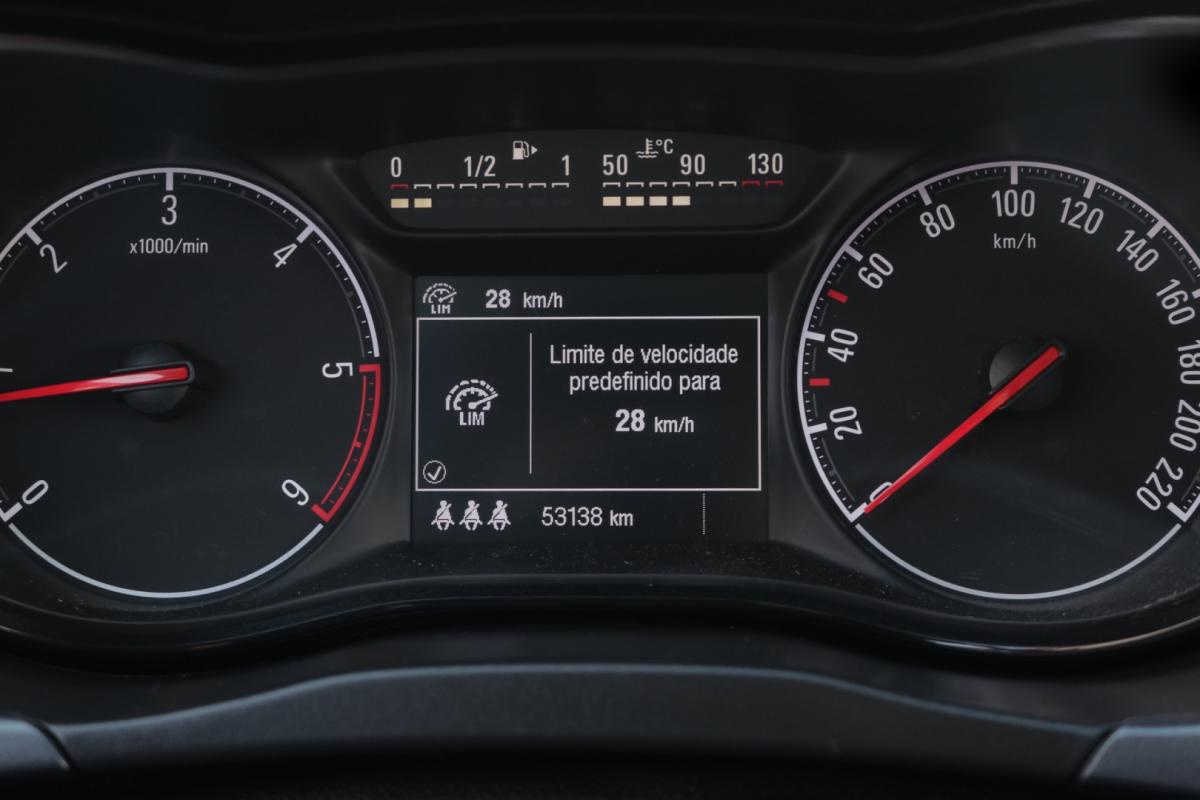 opel-corsa-2018-diesel-1300cc