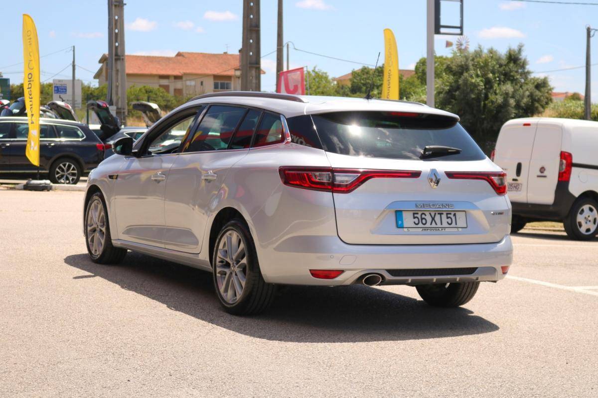 renault-megane-sport-tourer-2019-diesel-1500cc
