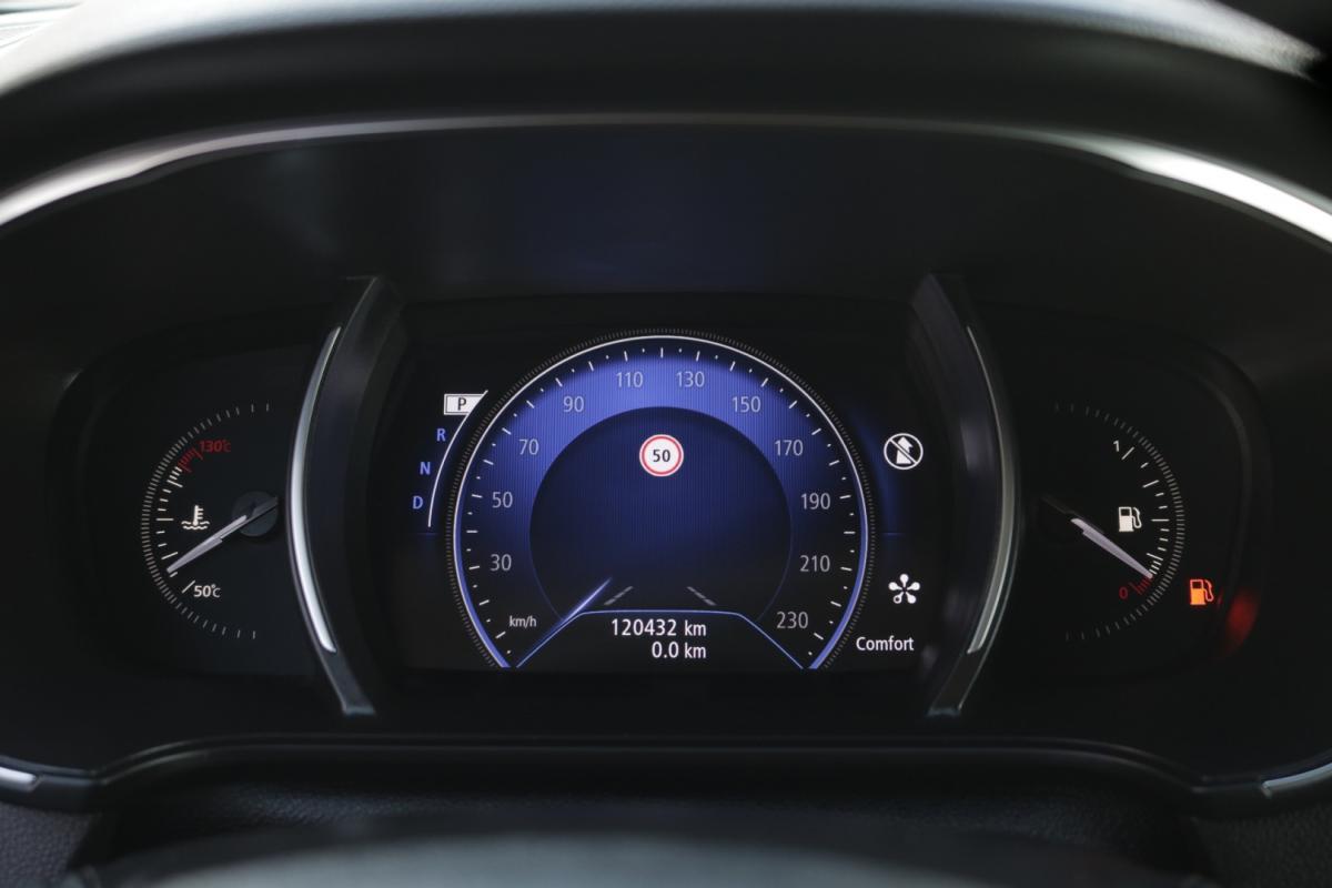 renault-megane-sport-tourer-2019-diesel-1500cc