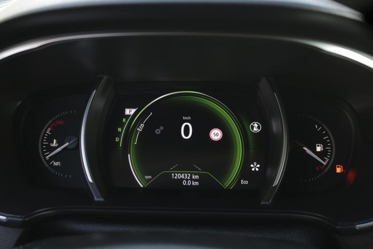 renault-megane-sport-tourer-2019-diesel-1500cc