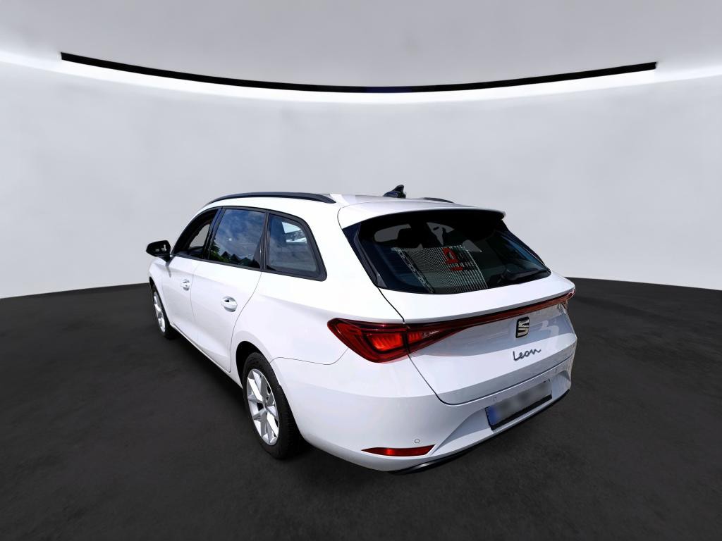 seat-leon-st-2023-diesel-2000cc