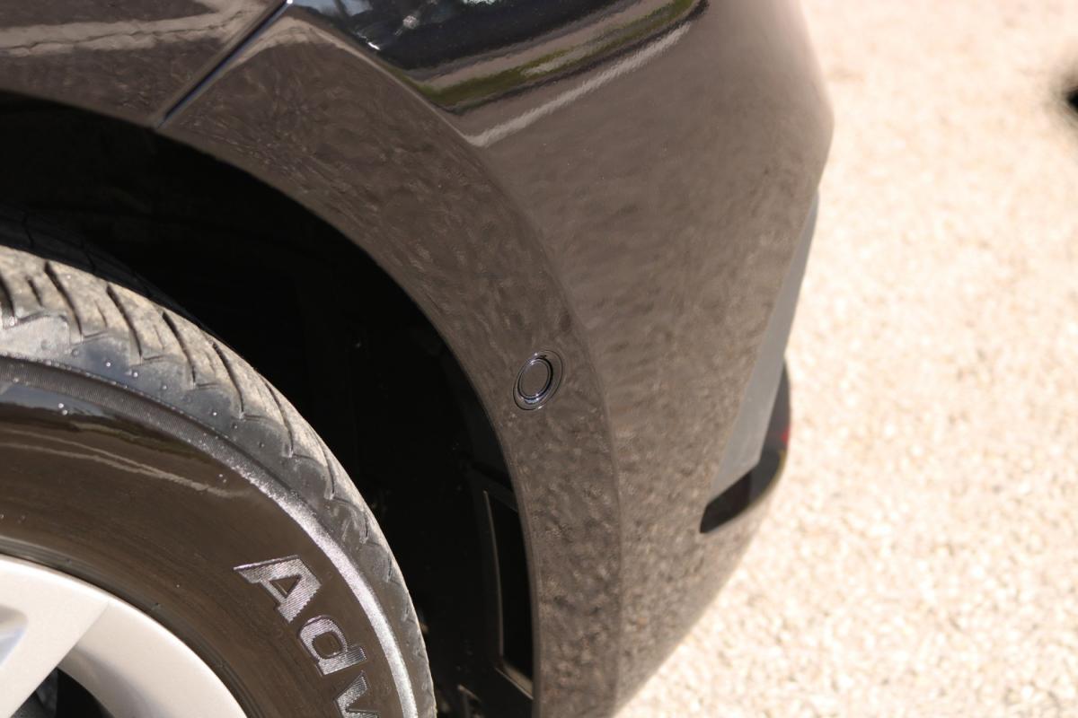 seat-leon-2023-diesel-2000cc