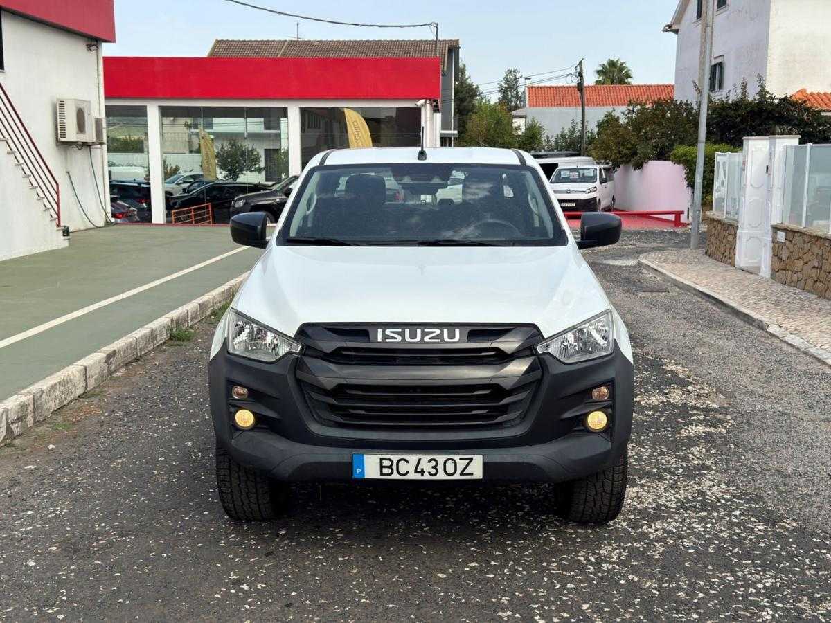 isuzu-d-max-2023-diesel-1900cc