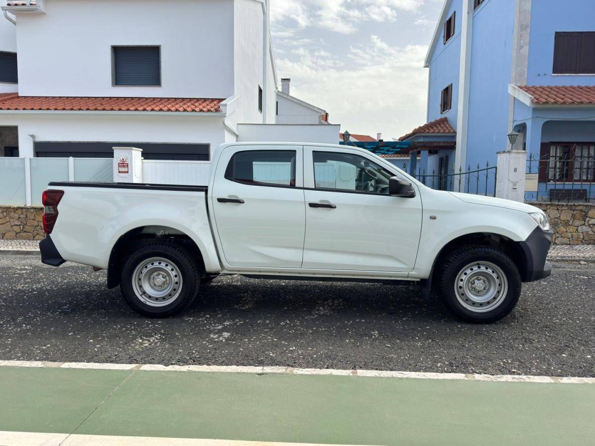 isuzu-d-max-2023-diesel-1900cc