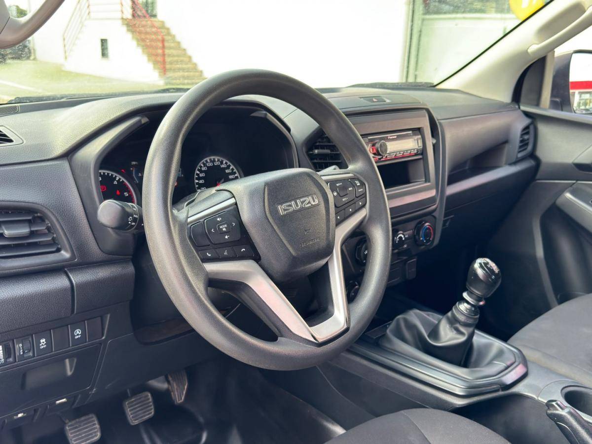 isuzu-d-max-2023-diesel-1900cc