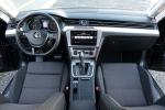 volkswagen-passat-variant-2019-diesel-2000cc