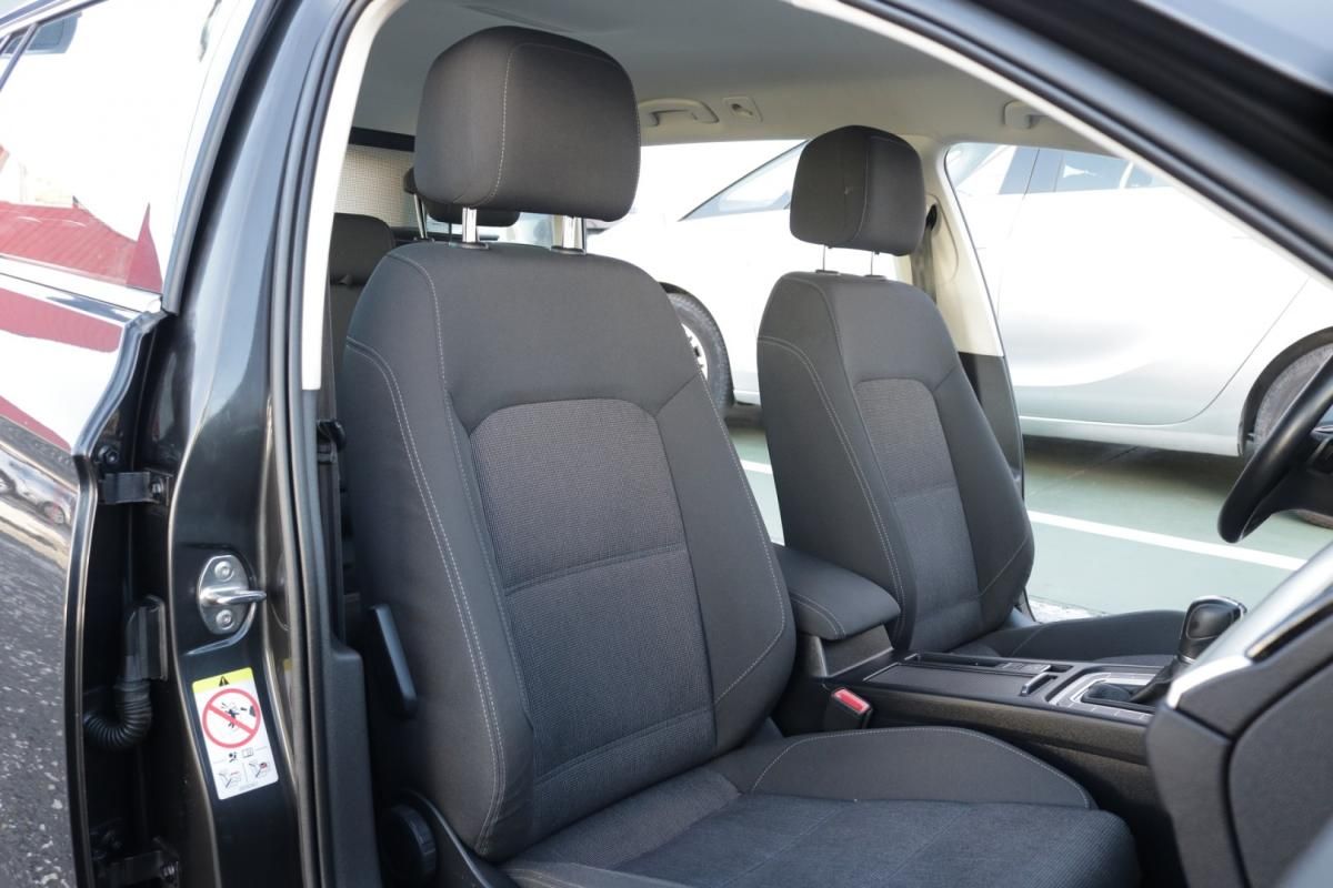 volkswagen-passat-variant-2019-diesel-2000cc