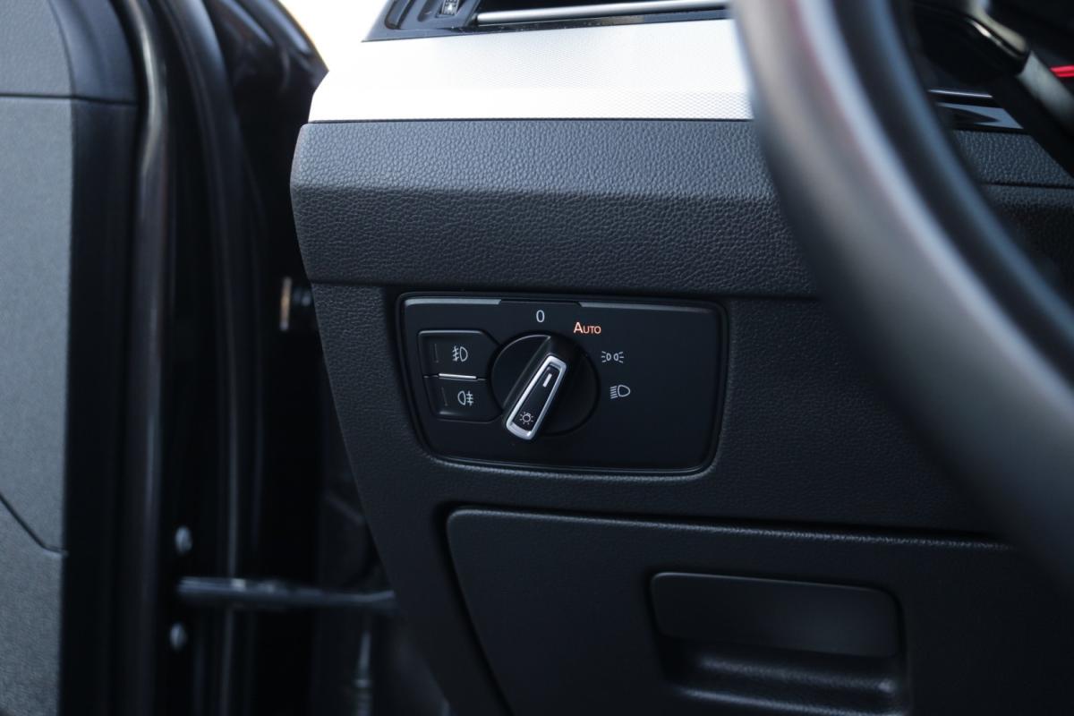 volkswagen-passat-variant-2019-diesel-2000cc
