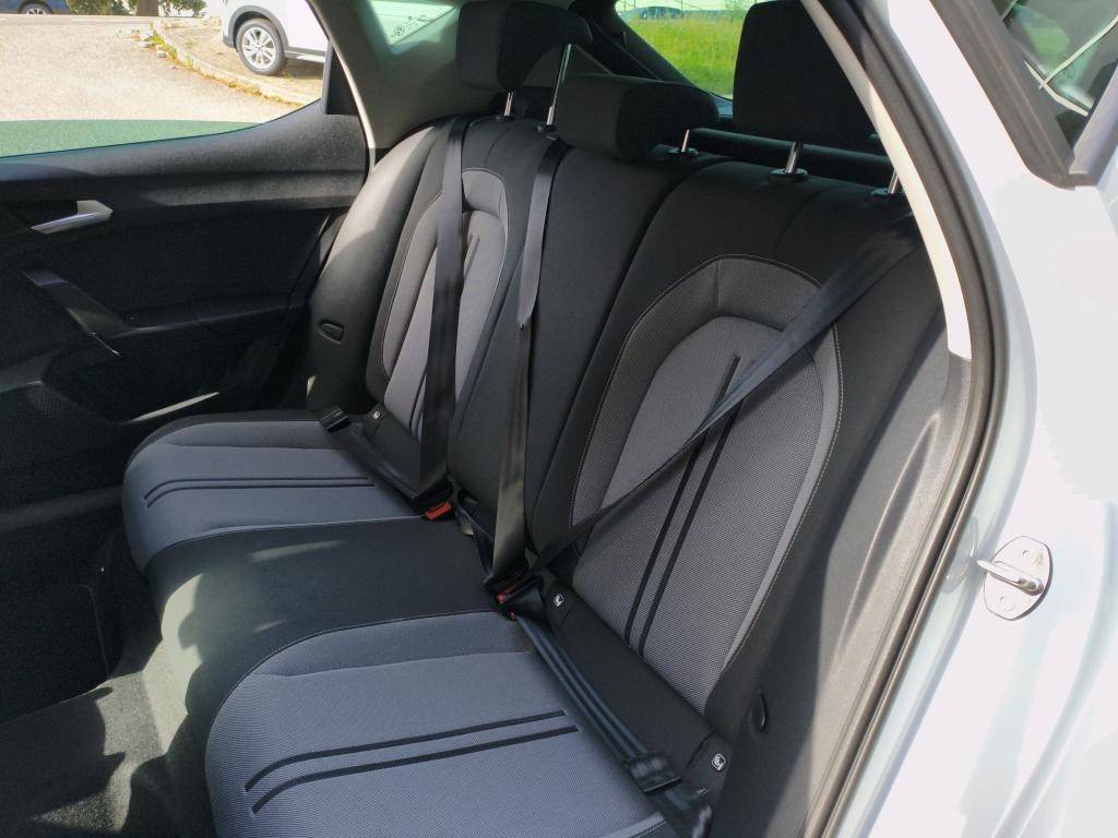 seat-leon-2021-gasolina-1000cc