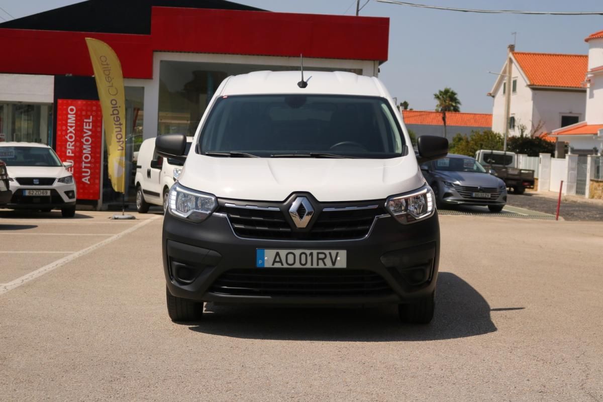 renault-kangoo-2022-diesel-1500cc