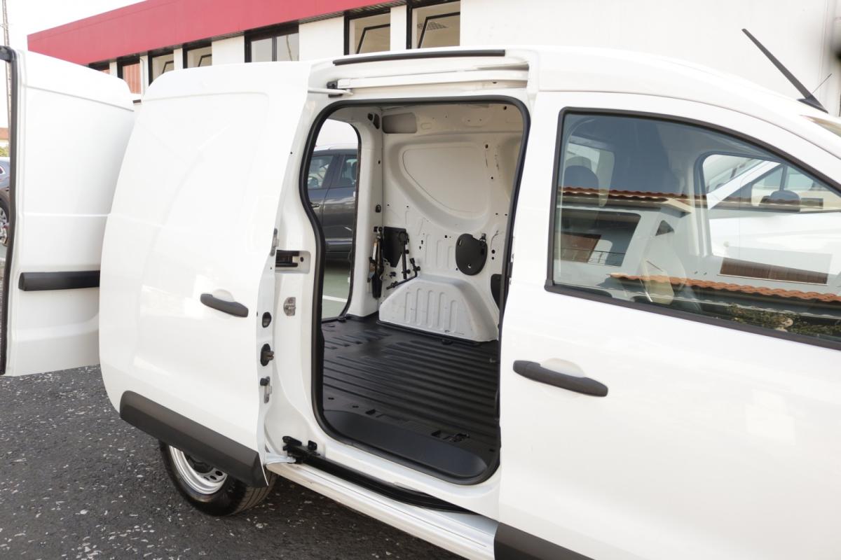 renault-kangoo-2022-diesel-1500cc
