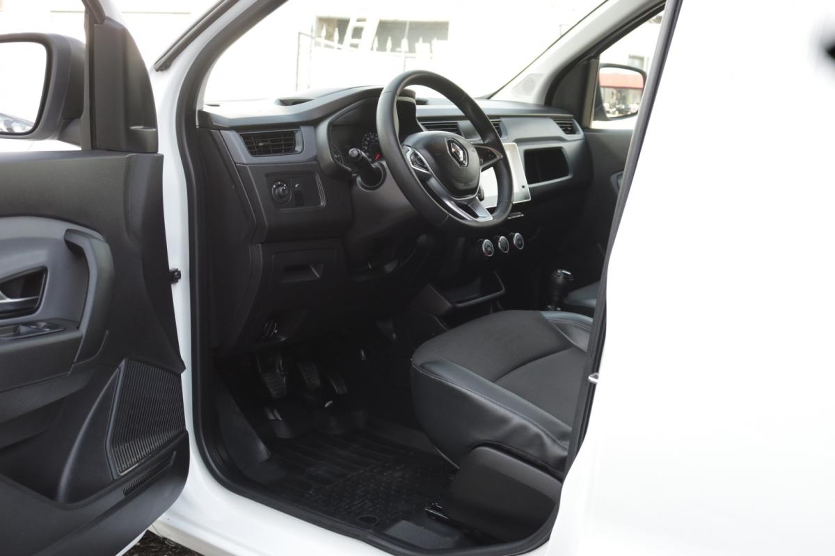 renault-kangoo-2022-diesel-1500cc