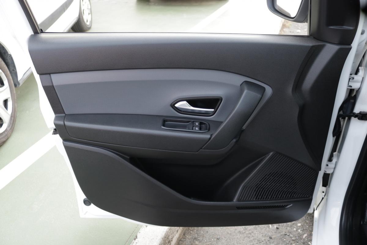 renault-kangoo-2022-diesel-1500cc