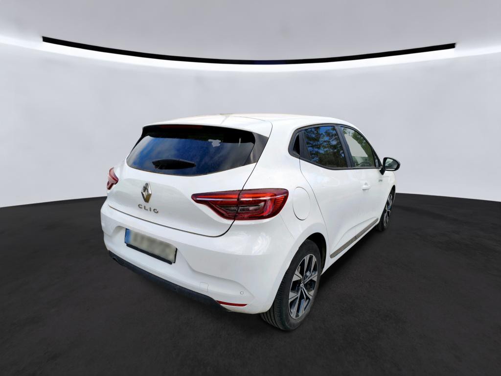renault-clio-2023-diesel-1500cc