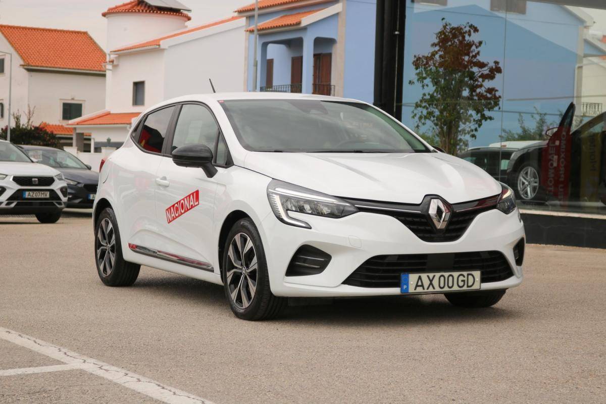 renault-clio-2023-diesel-1500cc
