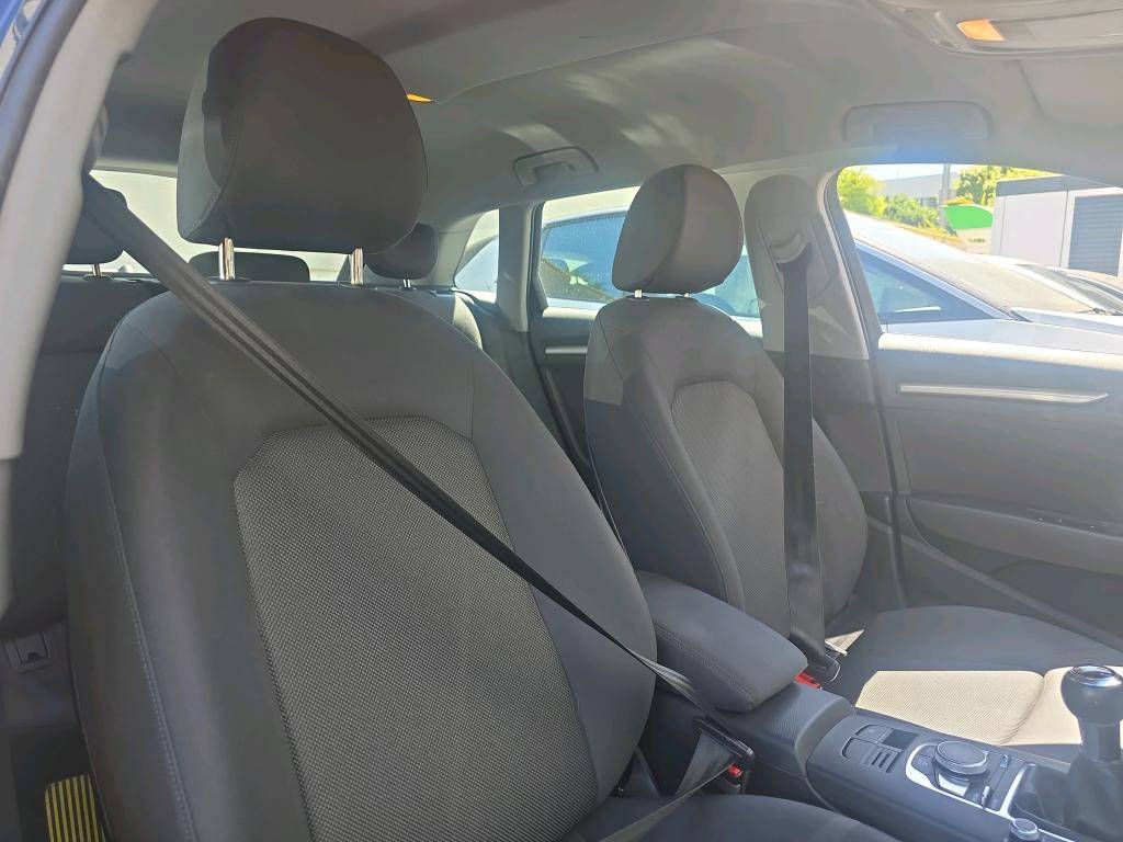 audi-a3-sportback-2020-diesel-1600cc
