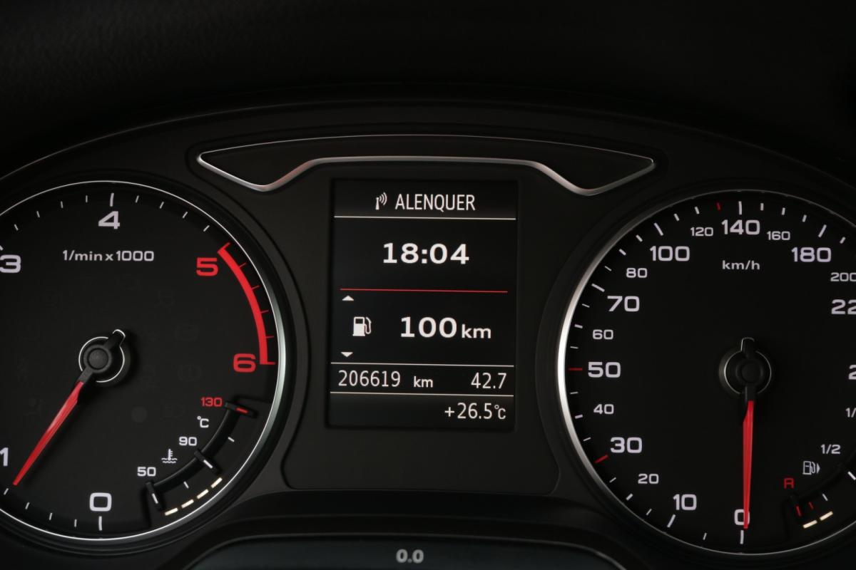 audi-a3-sportback-2015-diesel-2000cc