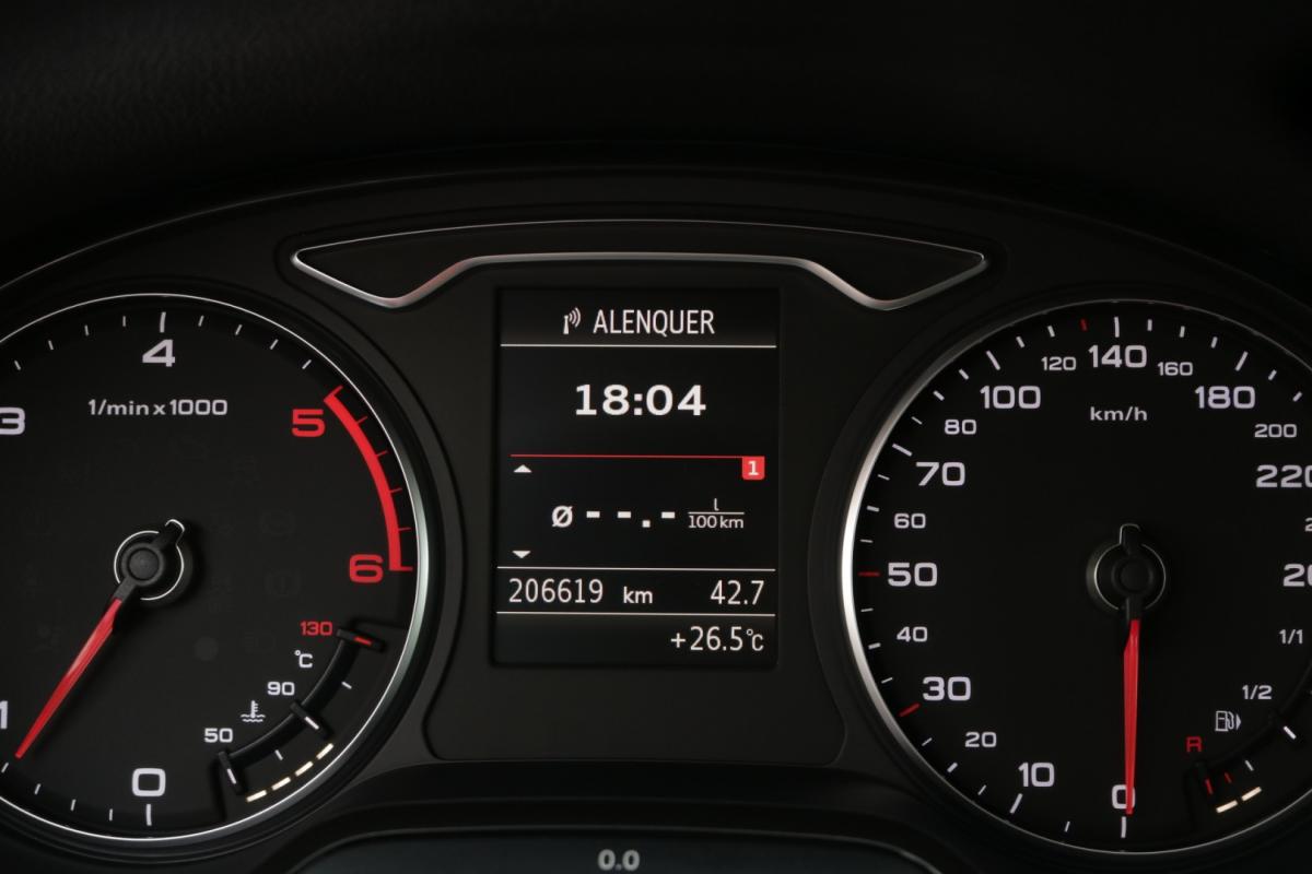 audi-a3-sportback-2015-diesel-2000cc