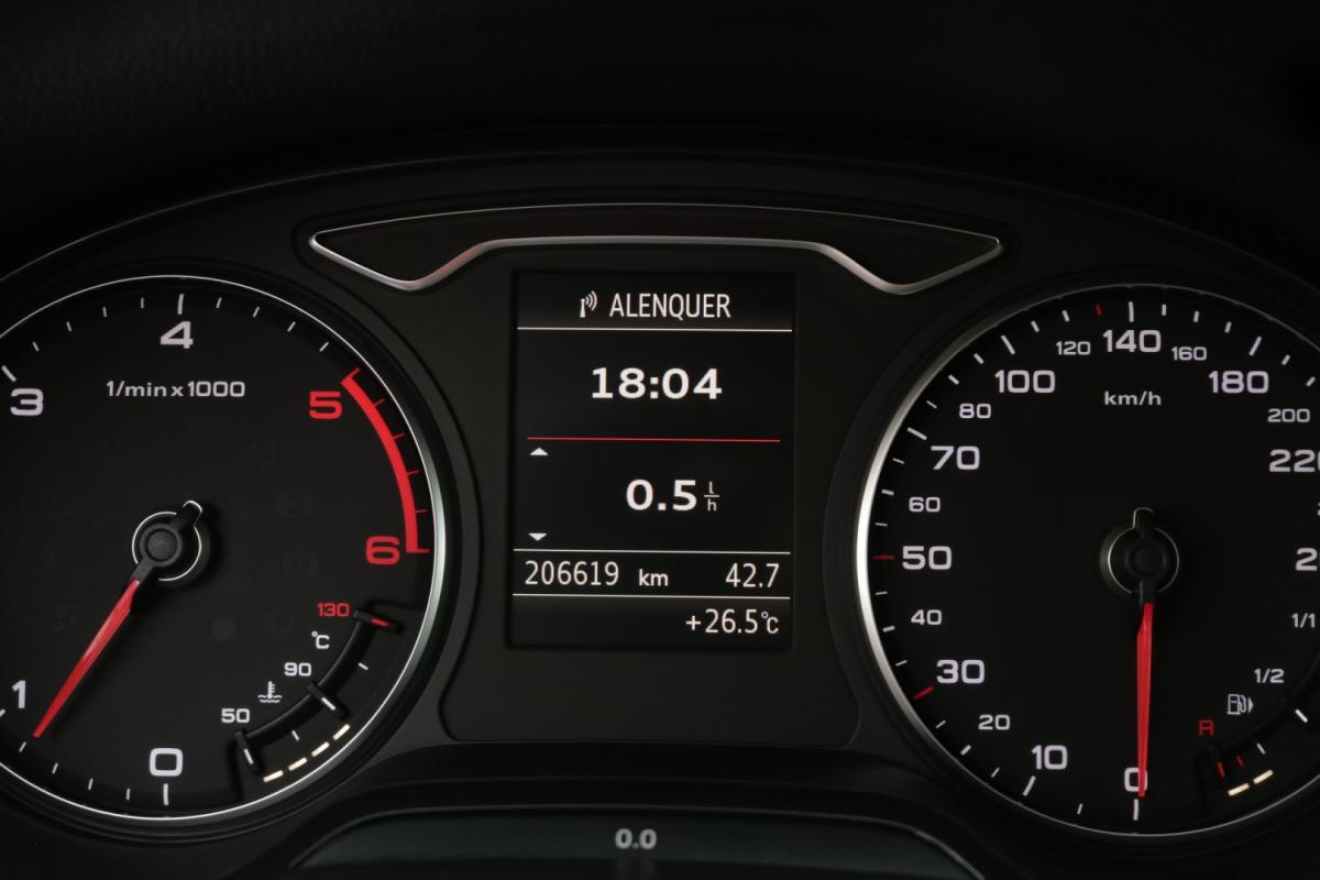 audi-a3-sportback-2015-diesel-2000cc