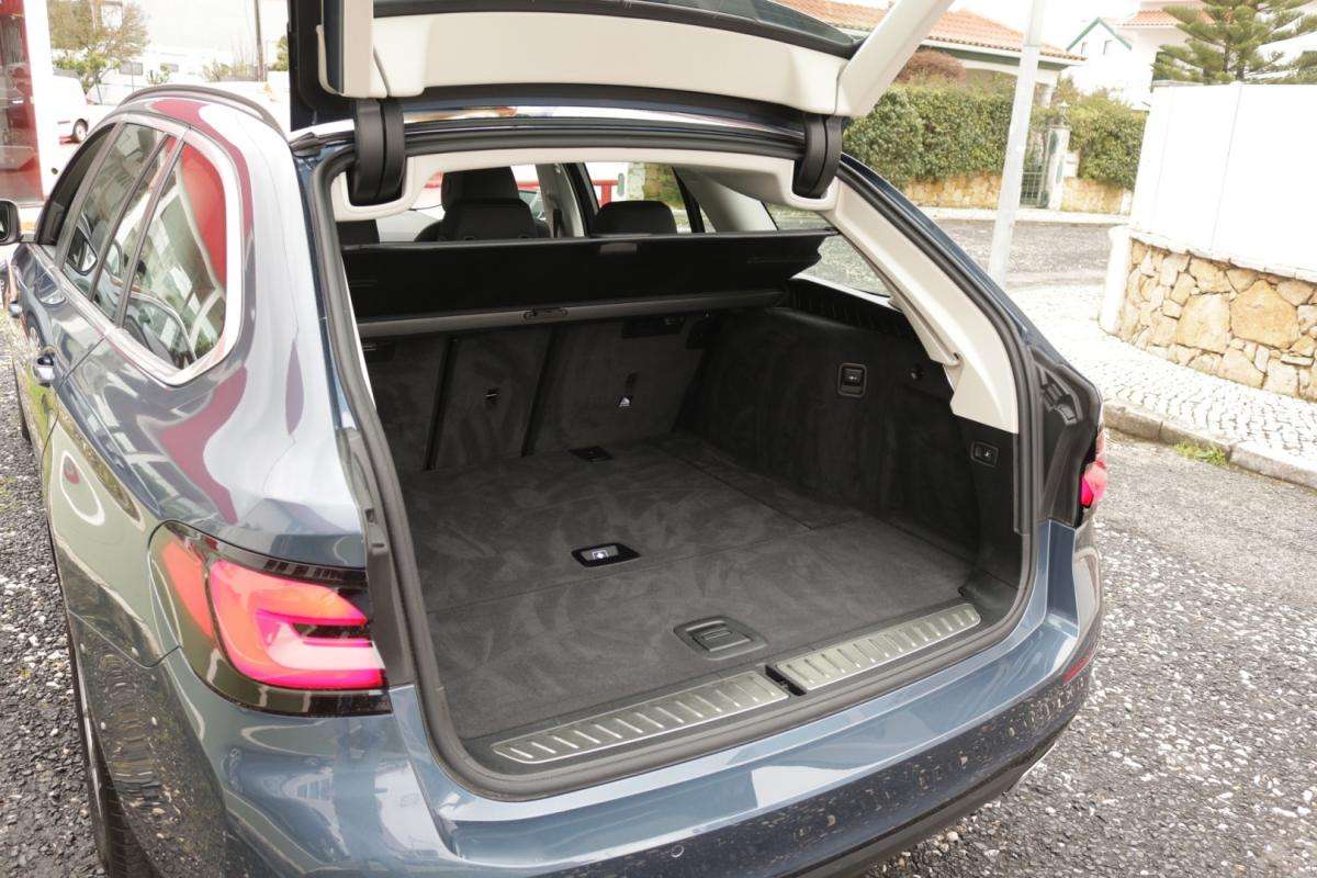 bmw-serie-5-2023-diesel-2000cc
