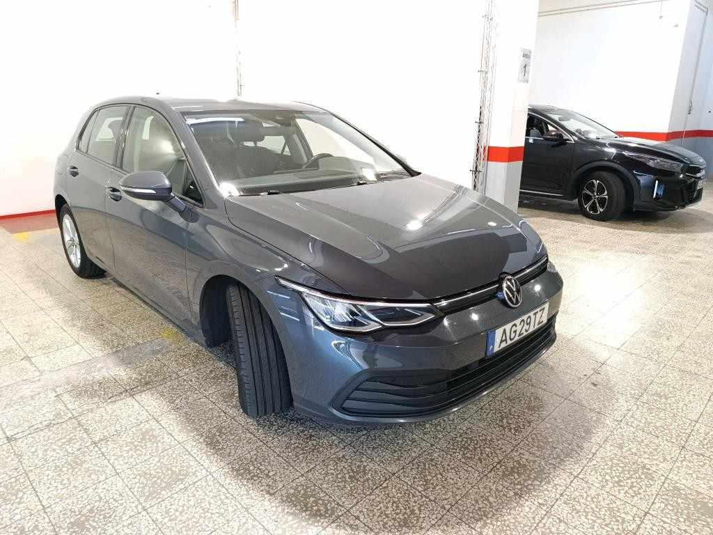 volkswagen-golf-2021-diesel-2000cc