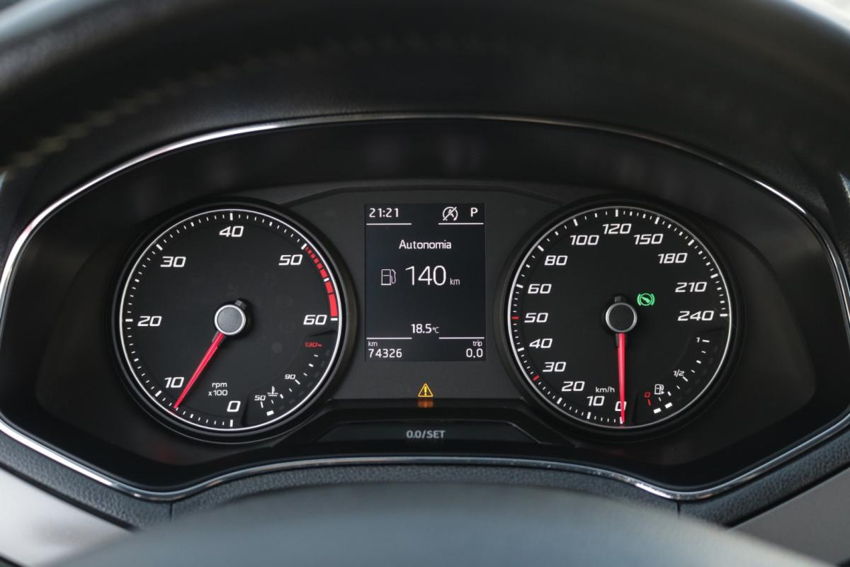 seat-ibiza-2019-diesel-1600cc