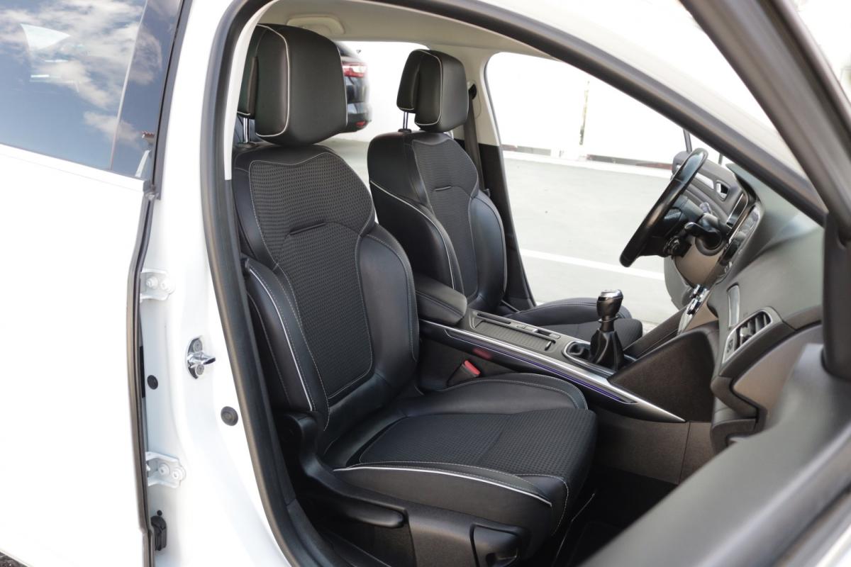 renault-megane-sport-tourer-2020-diesel-1500cc
