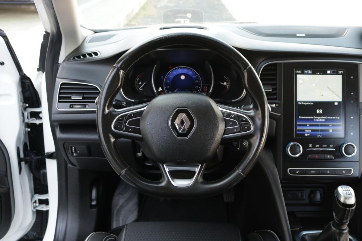 renault-megane-sport-tourer-2020-diesel-1500cc