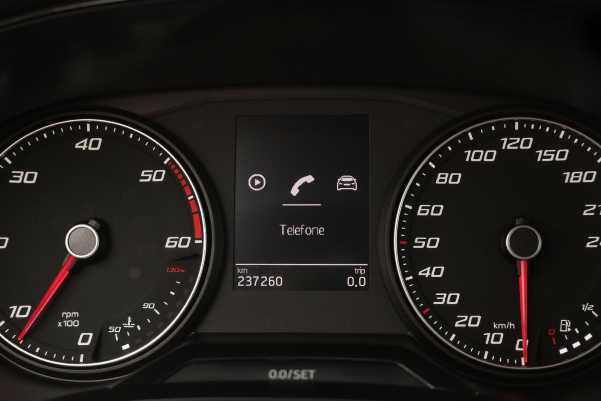 seat-arona-2019-diesel-1600cc