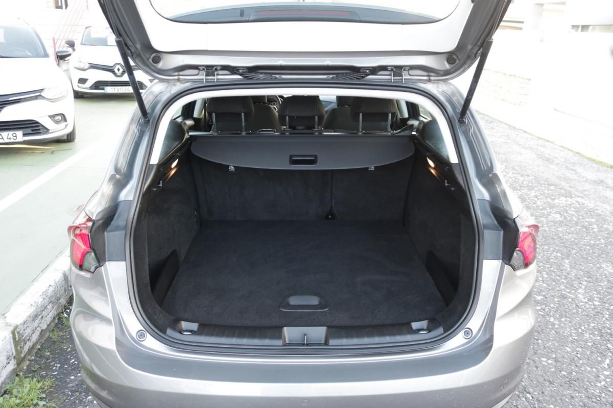 fiat-tipo-station-wagon-2022-diesel-1300cc