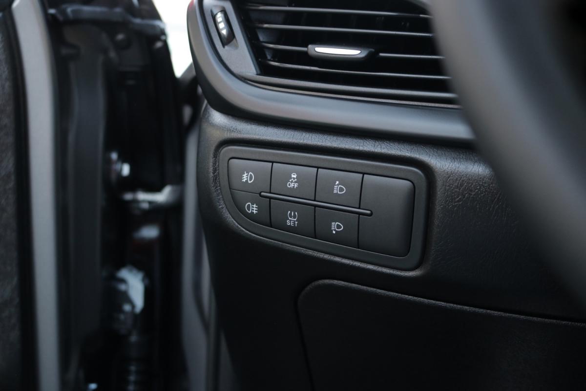 fiat-tipo-station-wagon-2022-diesel-1300cc