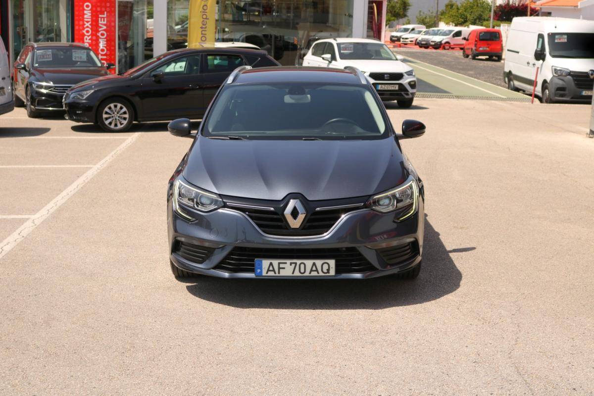 renault-megane-sport-tourer-2021-diesel-1500cc